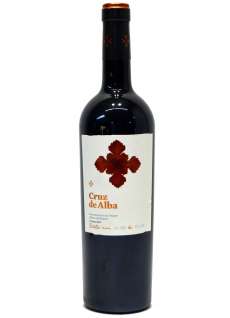 Červené víno Cruz de Alba