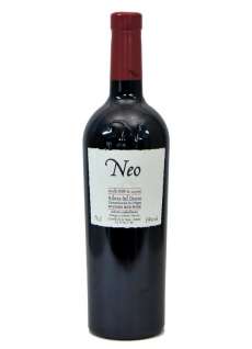 Červené víno Neo